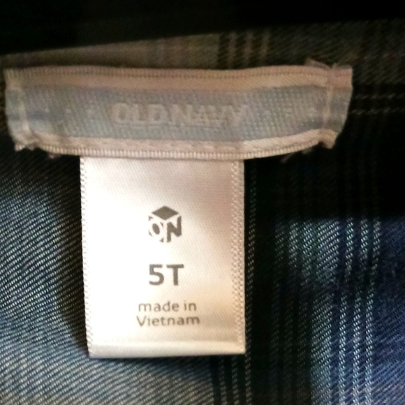 Old Navy Short Sleeve/Long Sleeve Boys 5T Shirt - Picture 3 of 4